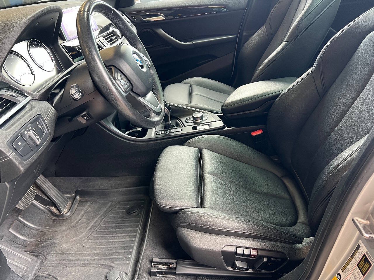 Used 2020 BMW X2 xDrive28i w/ Convenience Package AWD/4WD image 17