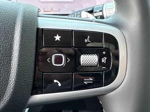 New 2026 Genesis GV70 2.5T Select AWD/4WD image 28