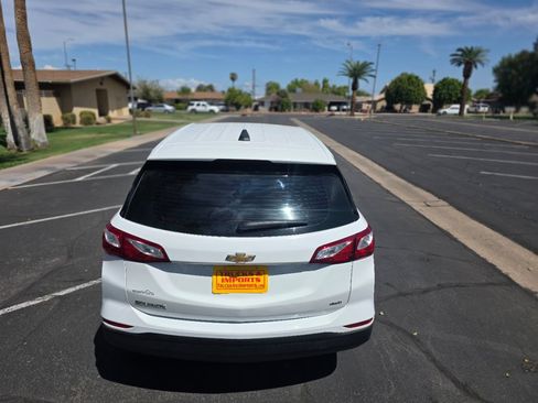 Used 2019 Chevrolet Equinox LS AWD/4WD image 13