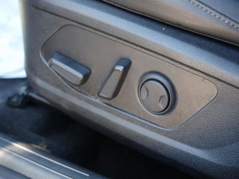 Used 2023 Kia Sportage SX image 7