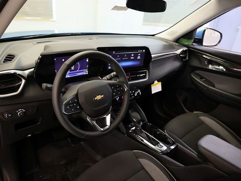 New 2026 Chevrolet TrailBlazer LT w/ LT Cold Weather Package image 15