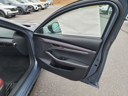 New 2026 MAZDA MAZDA3 Carbon image 8