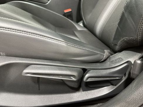 Used 2023 Honda Civic Sport image 16