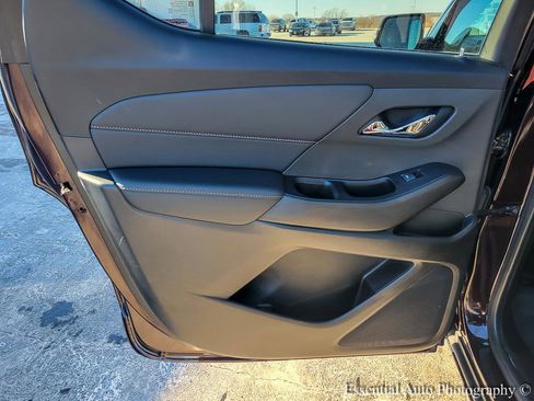 Certified 2020 Chevrolet Traverse LT image 18