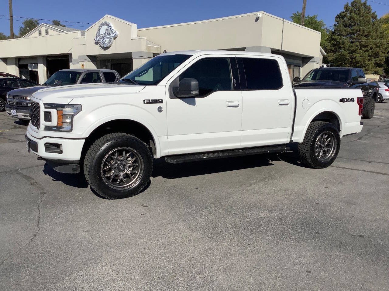 Used 2020 Ford F150 XLT w/ Equipment Group 302A Luxury AWD/4WD image 23
