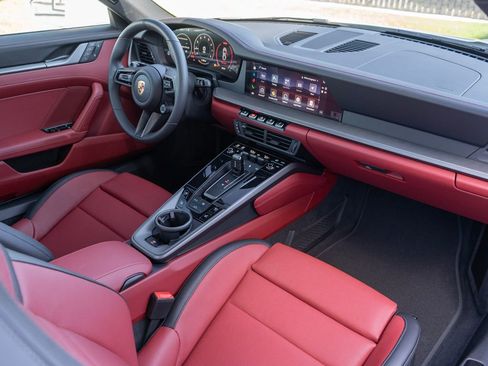 New 2026 Porsche 911 Carrera image 11