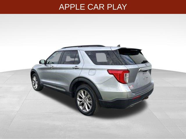 Used 2021 Ford Explorer XLT w/ Equipment Group 202A AWD/4WD image 5