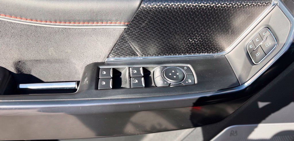 Used 2025 Ford F150 Raptor w/ Equipment Group 803A Raptor R AWD/4WD image 17