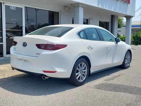 Used 2021 MAZDA MAZDA3 s FWD image 7