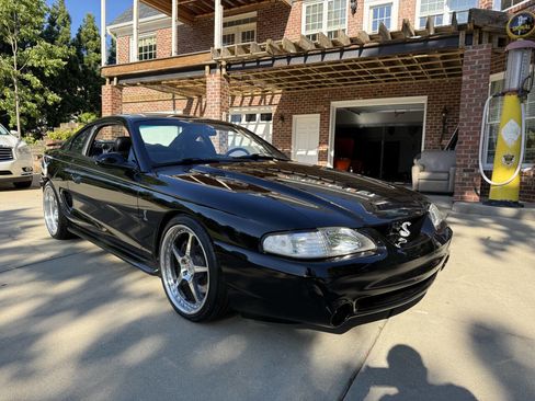 Used 1994 Ford Mustang Cobra RWD image 8