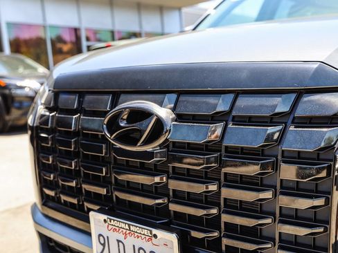Certified 2024 Hyundai Palisade SEL AWD/4WD image 11