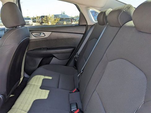 Certified 2021 Kia Forte LXS image 17