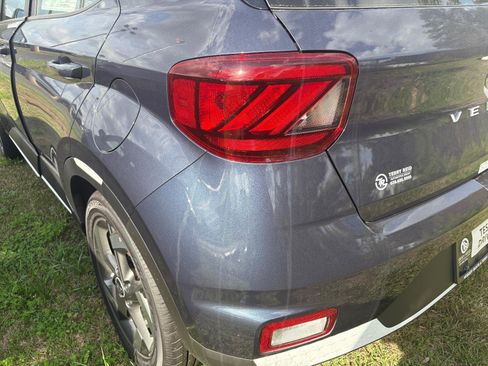 New 2026 Hyundai Venue SEL image 16