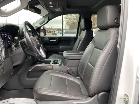 Used 2020 GMC Sierra 1500 SLT w/ SLT Premium Plus Package image 18