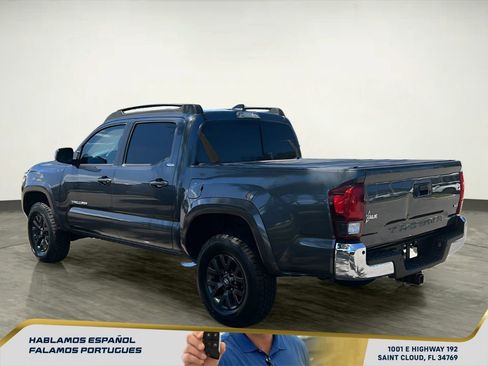 Used 2022 Toyota Tacoma SR5 image 4
