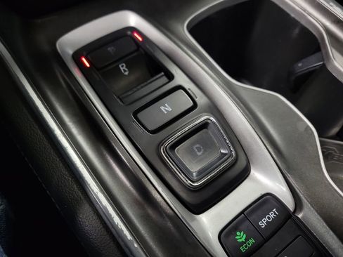 Used 2019 Honda Accord EX-L image 17