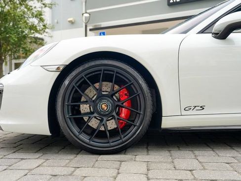 Used 2018 Porsche 911 Targa 4 GTS AWD/4WD image 13