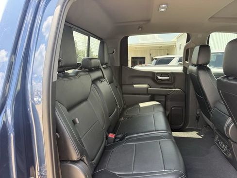 Used 2019 Chevrolet Silverado 1500 LT w/ Texas Edition AWD/4WD image 33