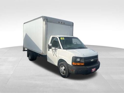 Used 2003 Chevrolet Express 3500 image 16