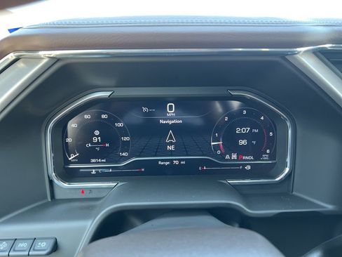 Used 2025 GMC Sierra 3500 Denali w/ Denali Reserve Package image 21