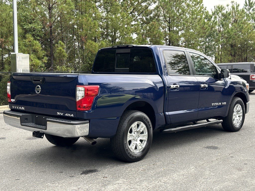 Used 2019 Nissan Titan SV AWD/4WD image 7