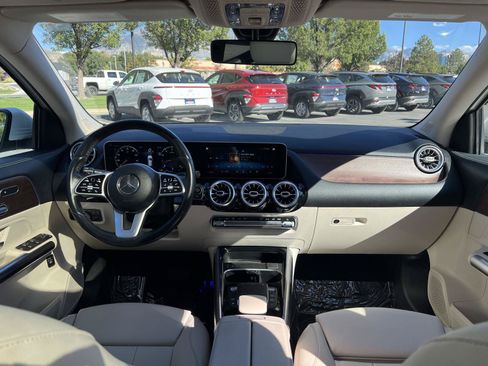 Used 2021 Mercedes-Benz GLA 250 4MATIC image 26