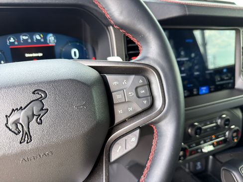 Used 2025 Ford Bronco Raptor AWD/4WD image 18