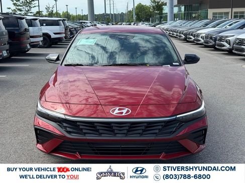 Certified 2025 Hyundai Elantra Sport image 6