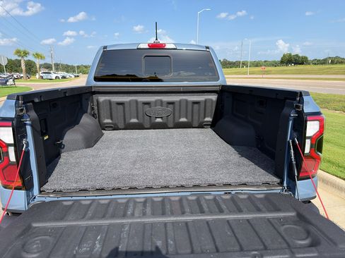 Used 2025 Ford Ranger Raptor AWD/4WD image 8