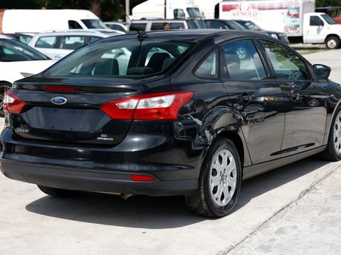Used 2012 Ford Focus SE FWD image 7