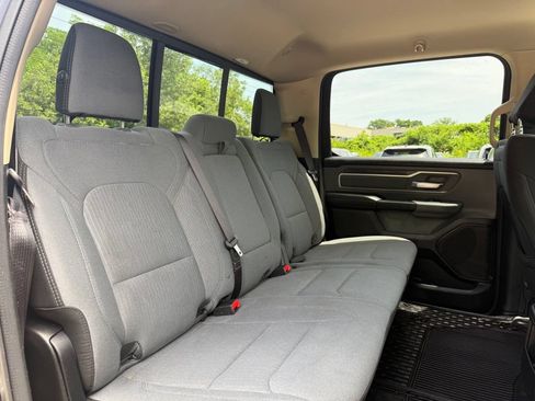Used 2020 RAM 1500 Big Horn AWD/4WD image 20