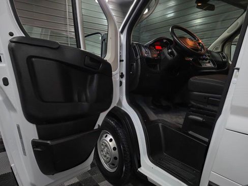 Used 2019 RAM ProMaster 3500 w/ Premium Appearance Group image 28