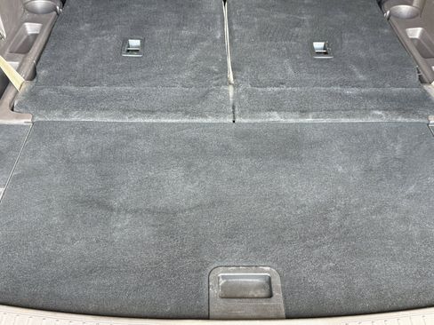 Used 2022 Ford Explorer Platinum w/ Equipment Group 601A AWD/4WD image 29