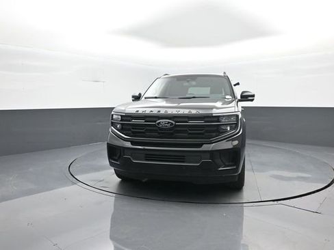 New 2026 Ford Expedition Platinum w/ Stealth Appearance Package AWD/4WD image 3