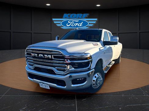 Used 2025 RAM 3500 Laramie image 1