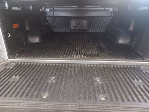 Used 2018 Toyota Tundra SR5 w/ TRD Off Road Package image 12