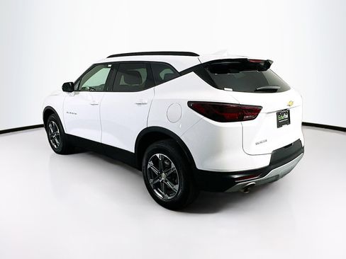 Used 2023 Chevrolet Blazer LT w/ Convenience Package FWD image 5