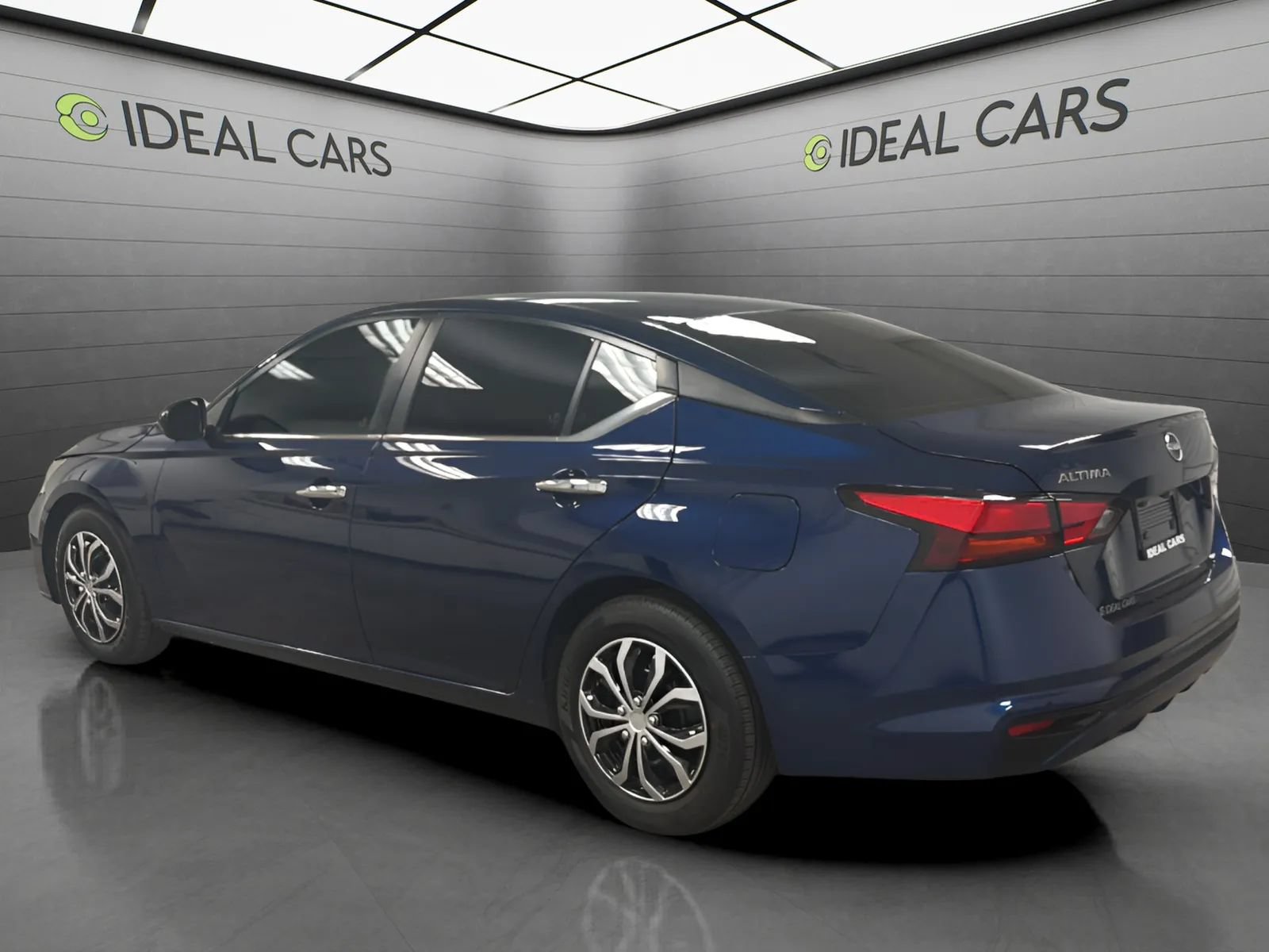 Used 2024 Nissan Altima 2.5 S FWD image 7