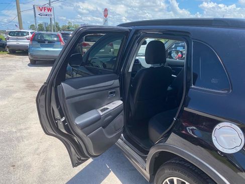 Used 2019 Mitsubishi Outlander Sport GT AWD/4WD image 15