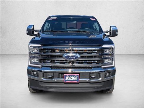 Used 2024 Ford F250 Lariat w/ Lariat Ultimate Package image 2