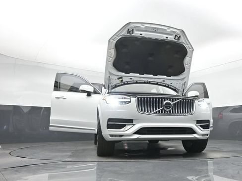 Used 2024 Volvo XC90 B6 Plus w/ Protection Package Premier AWD/4WD image 54