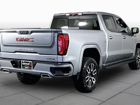 Used 2024 GMC Sierra 1500 AT4 w/ Technology Package AWD/4WD image 13