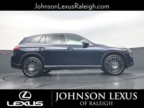 Used 2024 Mercedes-Benz GLC 300 4MATIC image 20