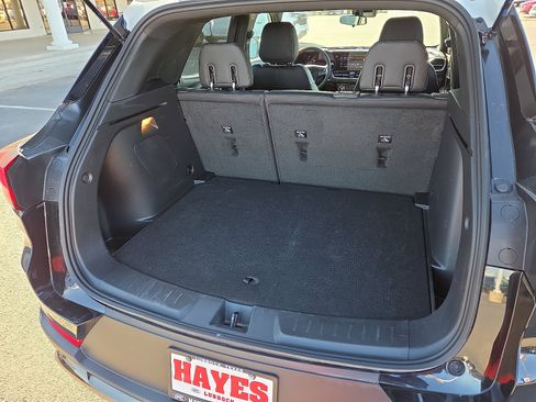 Used 2025 Chevrolet TrailBlazer ACTIV image 8