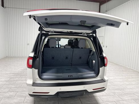 Used 2020 Lincoln Navigator Black Label AWD/4WD image 27
