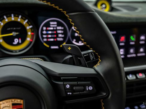 Used 2025 Porsche 911 GT3 RS RWD image 61