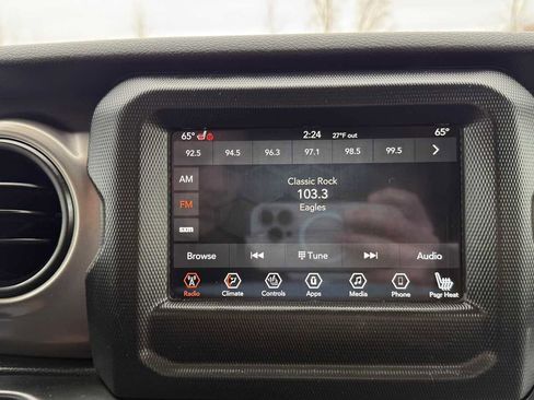 Used 2020 Jeep Wrangler Unlimited Sport AWD/4WD image 22