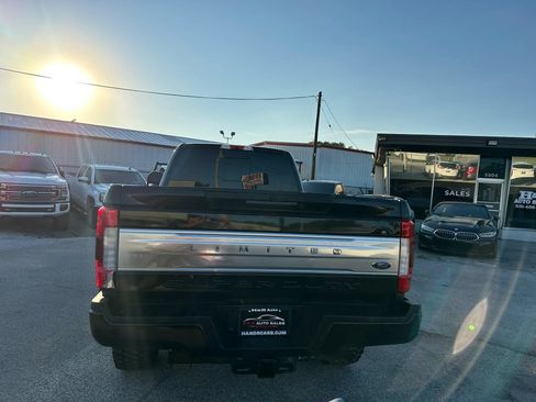 Used 2019 Ford F350 Limited AWD/4WD image 4