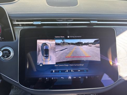 Used 2025 Mercedes-Benz E 350 4MATIC Sedan image 28