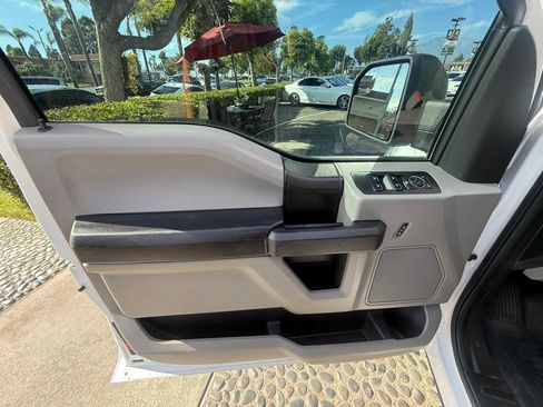 Used 2017 Ford F150 XL w/ Equipment Group 101A Mid RWD image 10